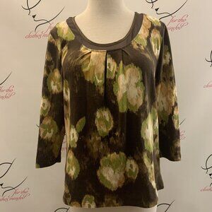 Caribbean Joe. Size Medium. Stretch Cotton/Spandex. "T-shirt" Type Top. B41